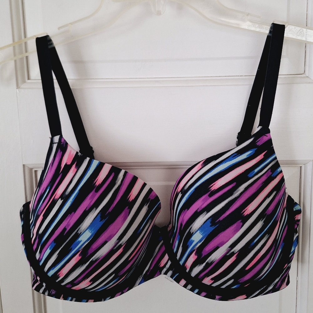 Victoria's Secret PINK Wear Everywhere striped lightly padded bra